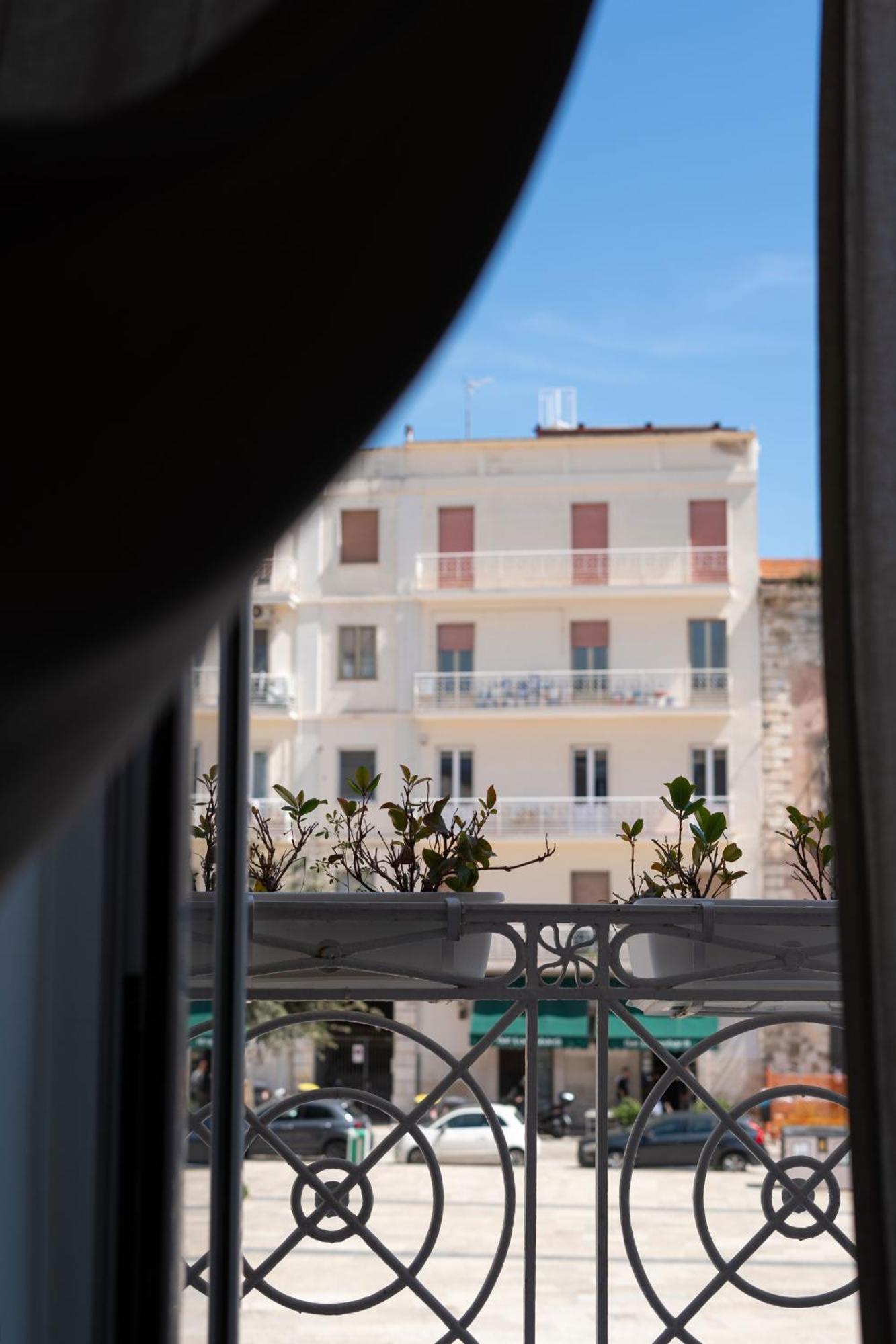 B&B Longobardi Trani Exterior photo